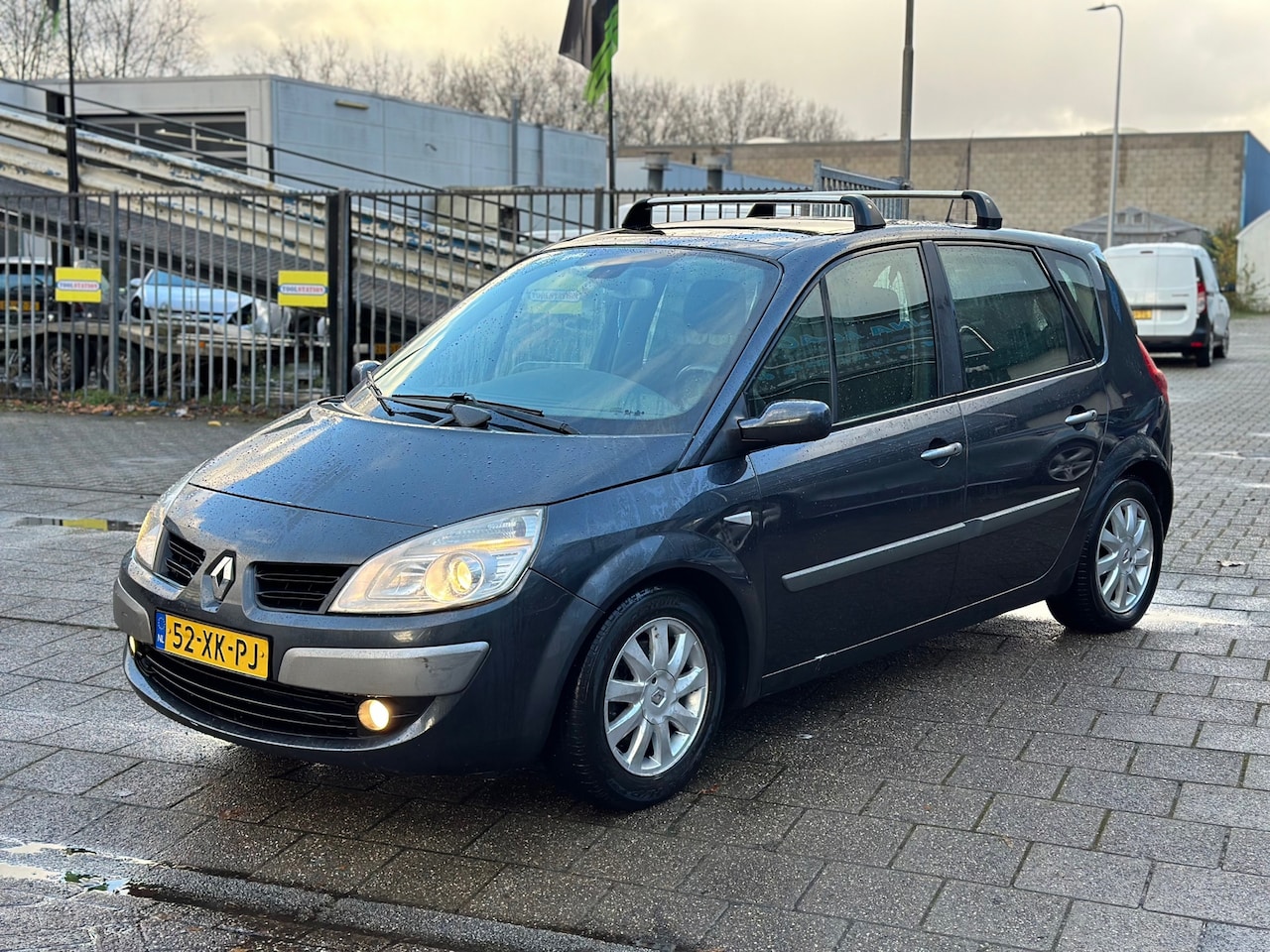Renault Scénic - 2.0-16V T Dynamique | 5zits | panoramadak - AutoWereld.nl