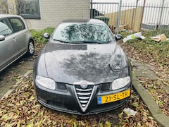 Alfa Romeo GT - 2.0 JTS Distinctive Selespeed