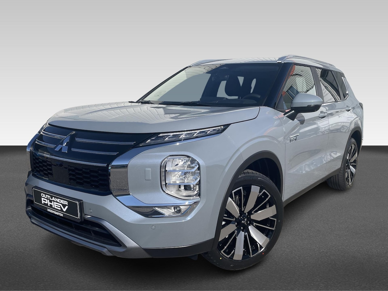Mitsubishi Outlander - 2.4 PHEV Intense+ Van € 53.245,- voor € 48.230,- - AutoWereld.nl