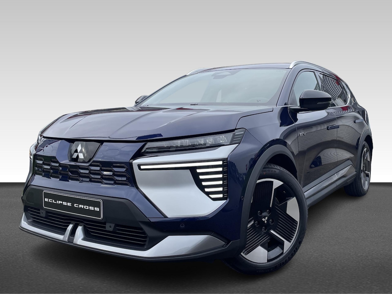 Mitsubishi Eclipse Cross - Intense 87 kWh Van € 46.695,- voor € 41.630,- - AutoWereld.nl