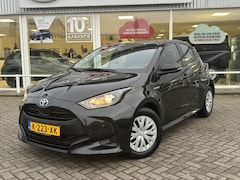 Toyota Yaris - 1.5 Hybrid Active NL auto, dealeronderhouden, Carplay
