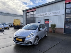 Peugeot 208 - 1.2 PureTech Active Airco, cruise, navi, pdc achter, trekhaak