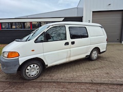 Mitsubishi L 400 - L400 L 400 HI ACE 2.4 DIESEL MANUEEL GOOD CAR 1997