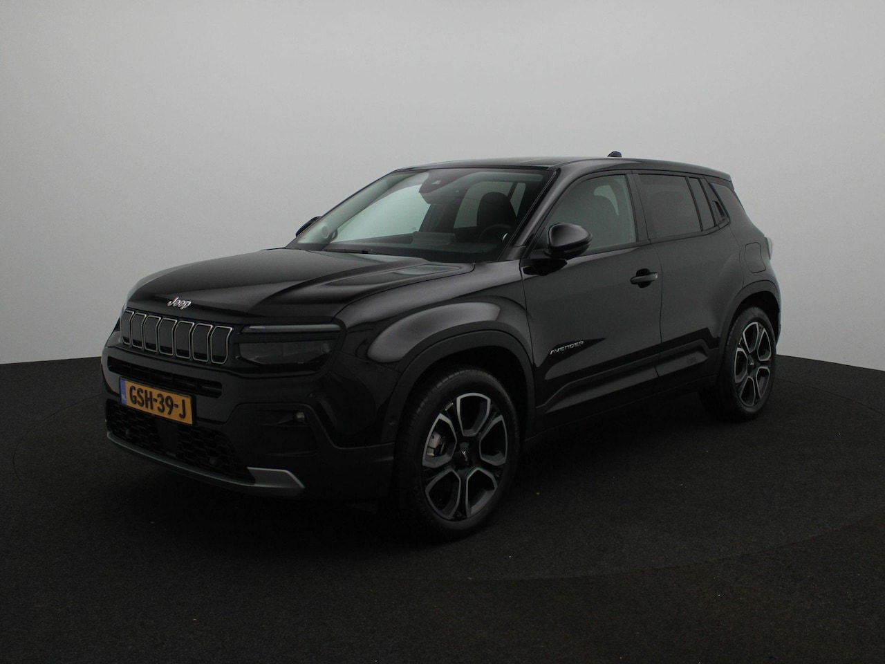 Jeep Avenger - Summit 54 kWh | Led Verlichting | 18'' lichtmetalen velgen | lederen stoelen | - AutoWereld.nl