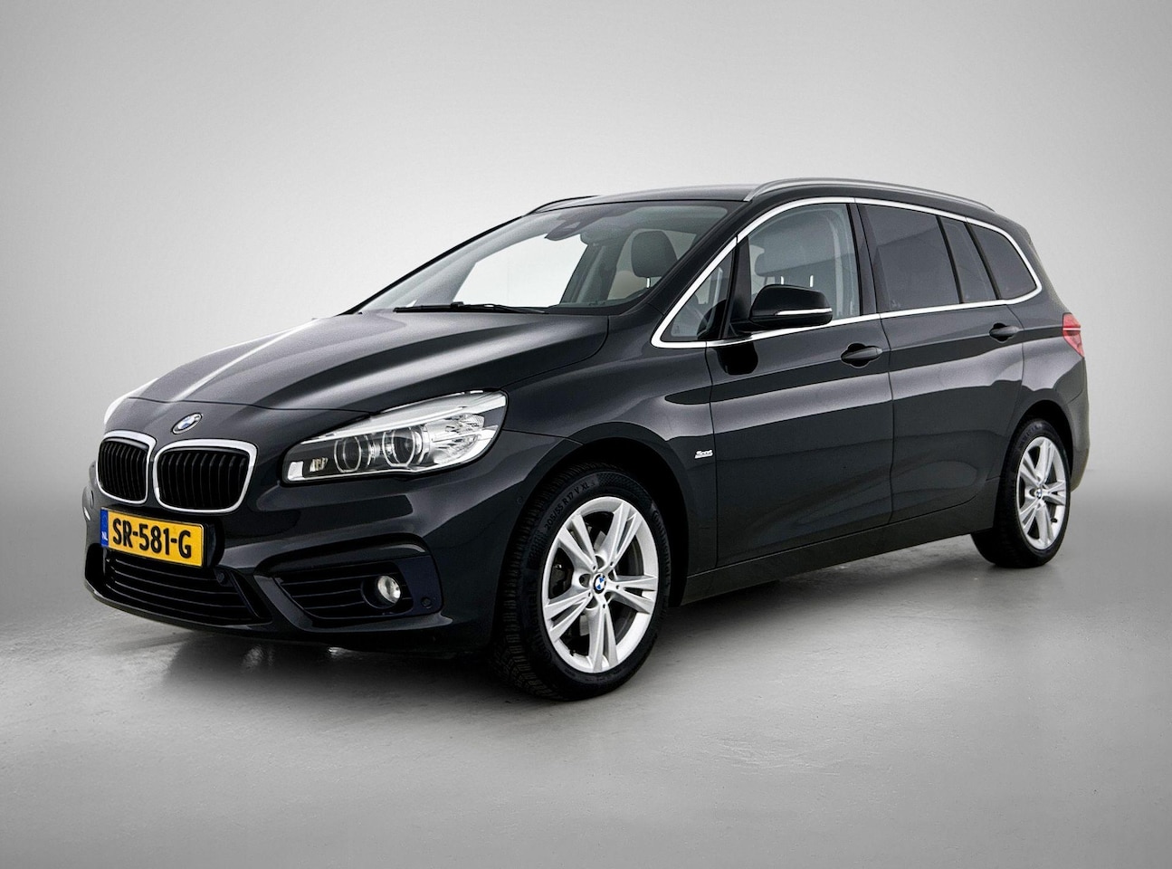 BMW 2-serie Gran Tourer - 218i 7p. Corporate Lease High Executive 218i 7p. Corporate Lease High Executive - AutoWereld.nl