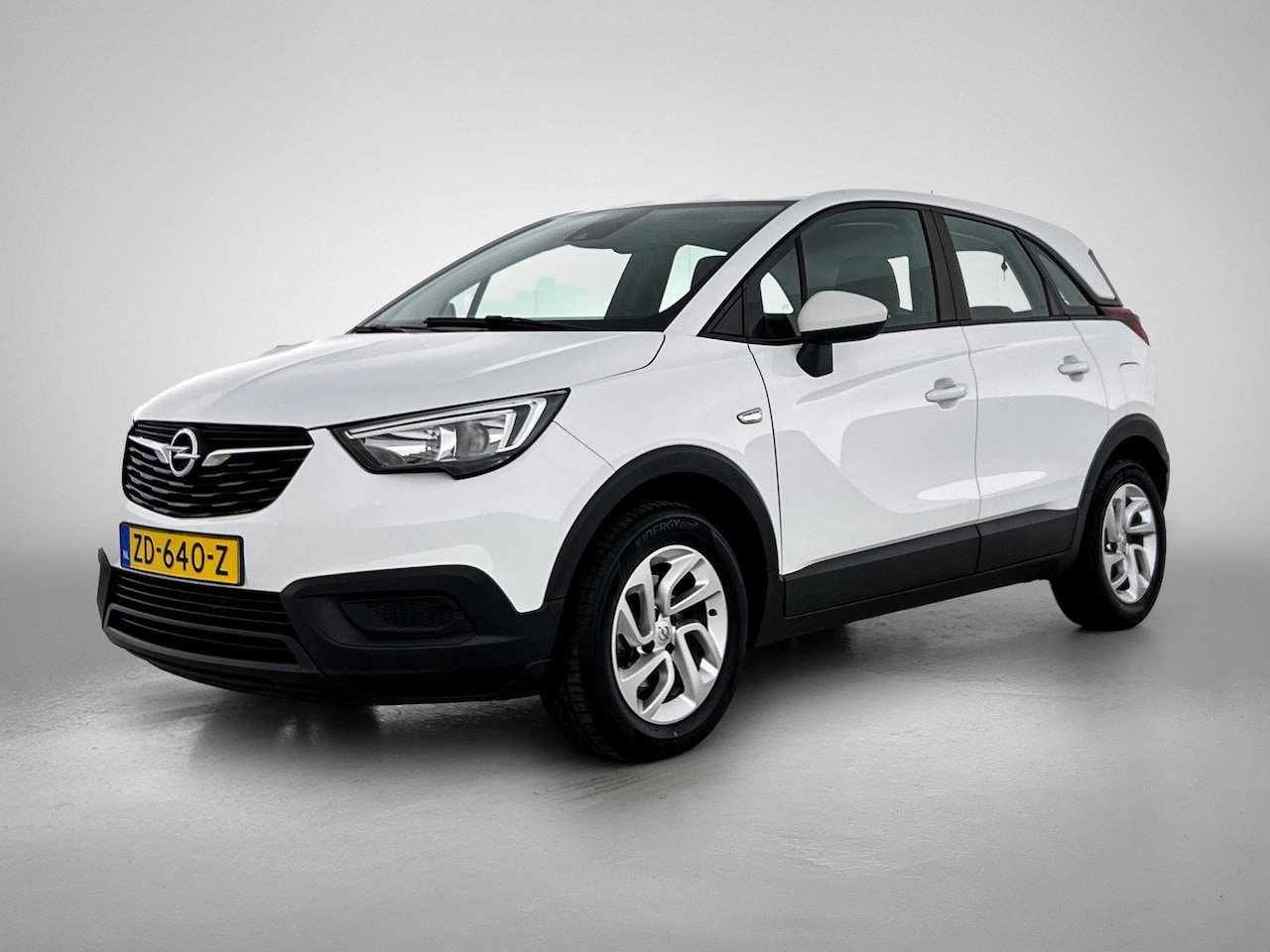 Opel Crossland X - 1.2 Turbo Innovation | Navigatie | Airco | Lichtmetalen velgen | Parkeersensoren - AutoWereld.nl
