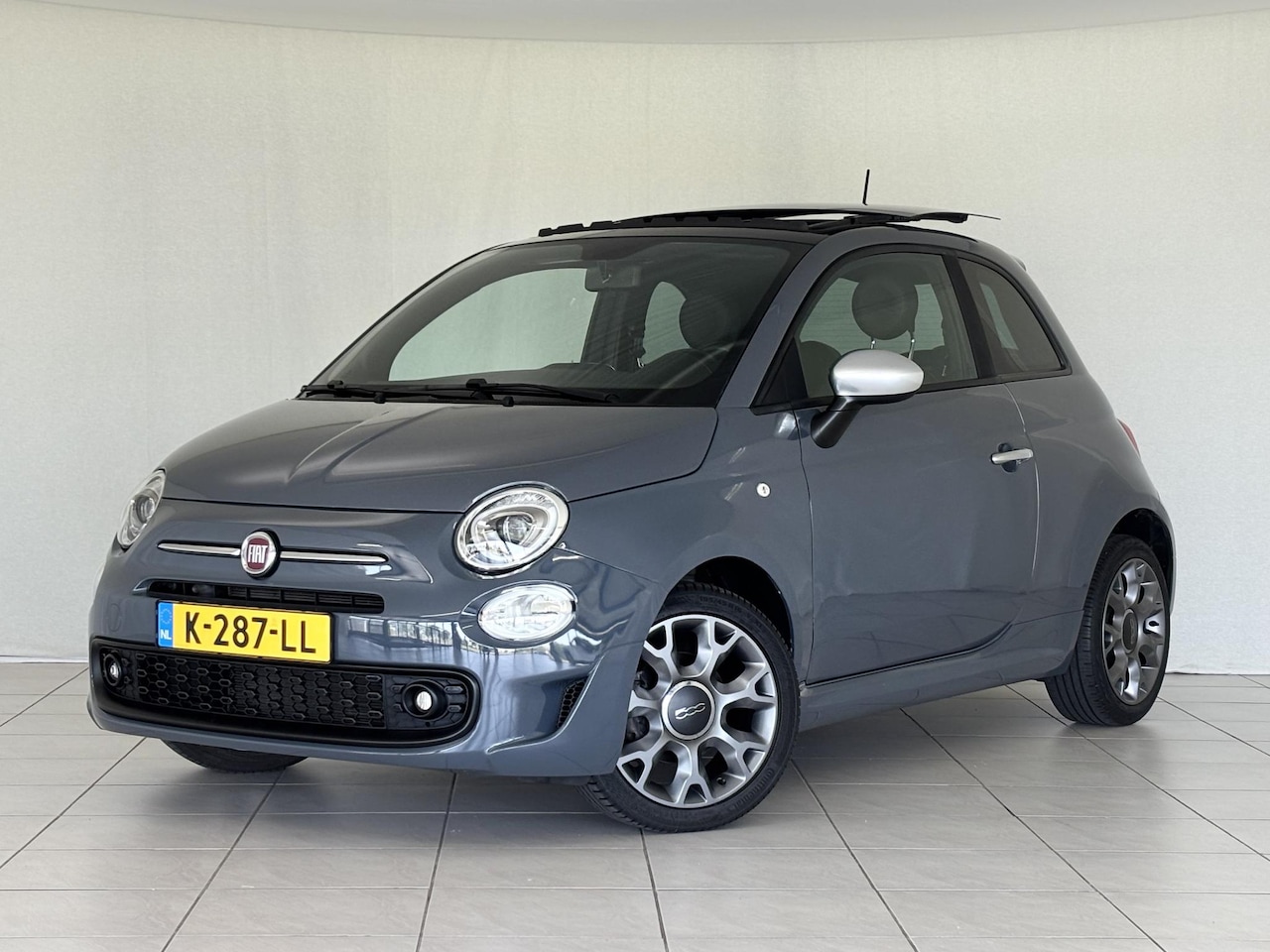 Fiat 500 - 1.0 Hybrid Rockstar | Apple-Android | Schuif-Kanteldak | Parkeersensoren | Climate Control - AutoWereld.nl