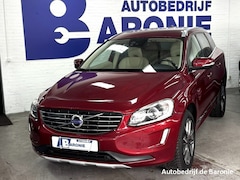 Volvo XC60 - 2.0 T5 FWD Ocean Race, adaptive cruise