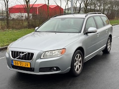 Volvo V70 - 2.0 Momentum / AIRCO / YOUNGTIMER