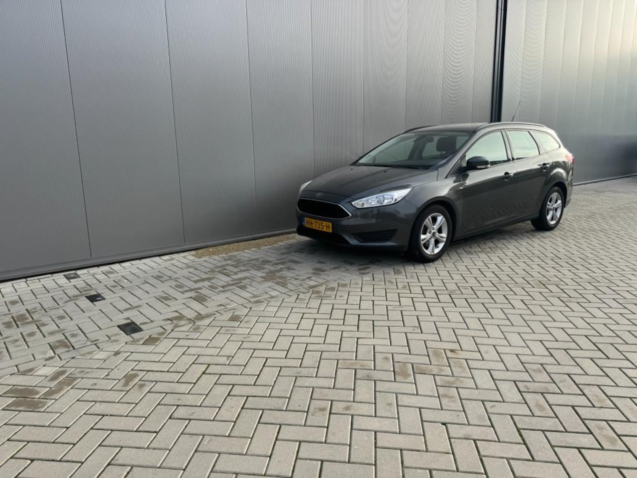 Ford Focus Wagon - 1.0 Trend Edition 1.0 Trend Edition - AutoWereld.nl