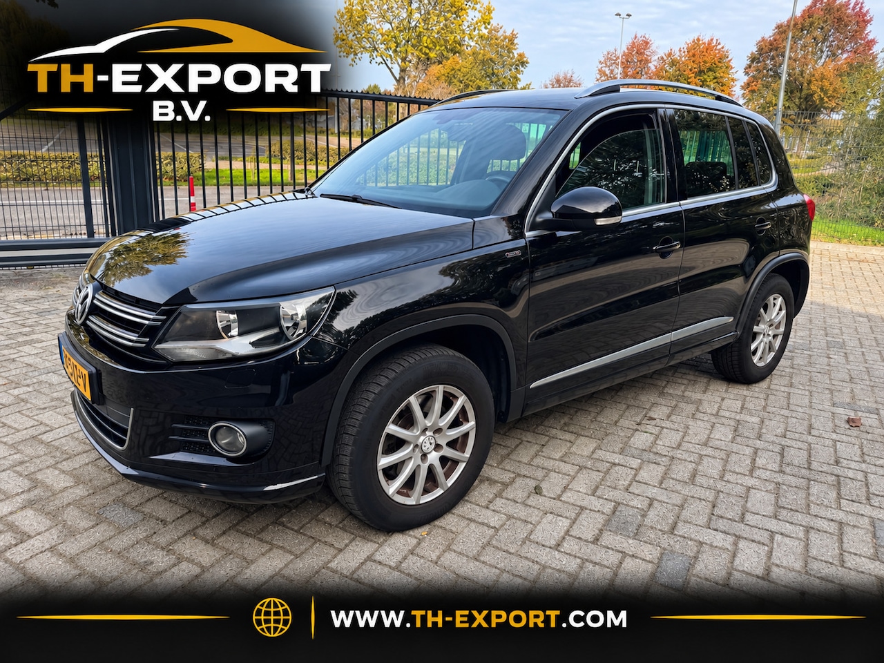 Volkswagen Tiguan - 1.4 TSI R-Line Edition Navi Clima StoelV Trekhaak - AutoWereld.nl