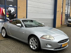 Jaguar XK - 4.2 V8 Coupé, apk, V8, automaat, lichtmetaal, navigatie, pdc, inruil mogelijk