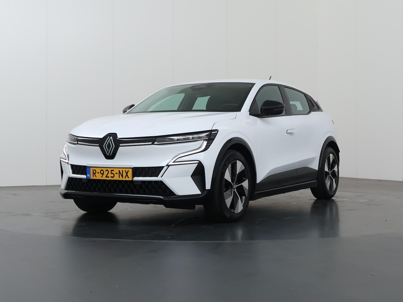 Renault Mégane E-Tech - EV60 Optimum Charge Equilibre | Parkeercamera | Cruise Control | Climate Control | - AutoWereld.nl