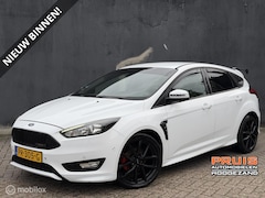 Ford Focus - 1.0 ST-Line -NAVI-SPORT- *INRUIL MOGELIJK