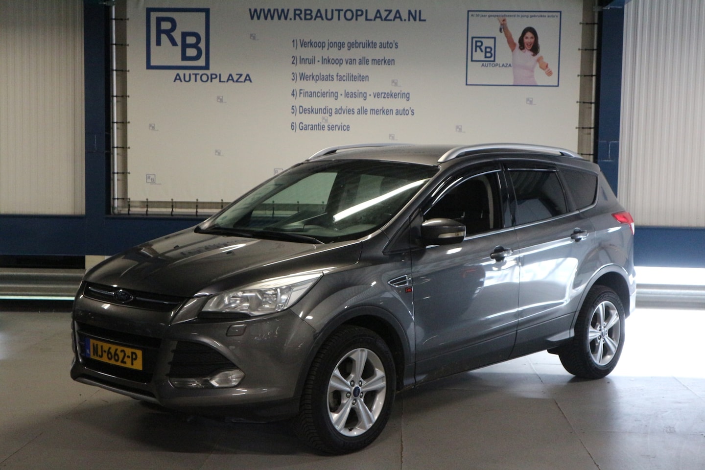 Ford Kuga - 1.6 / KEYLESS / NAVI / HAAK / STOELVERWARMING ! ! ! - AutoWereld.nl