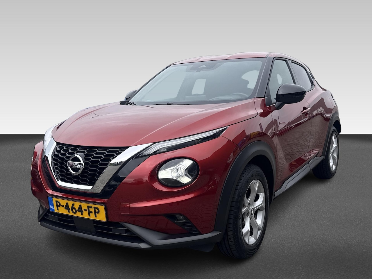 Nissan Juke - 1.0 DIG-T Tekna | Achteruitrij assistent | Cruise control adaptief met Stop&Go | Lichtmeta - AutoWereld.nl