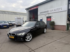 BMW 3-serie Touring - 318i Executive Clima, cruise, camera, pdc, trekhaak, leder