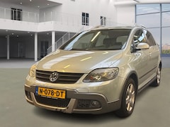 Volkswagen Golf - 1.4 TSI Cross