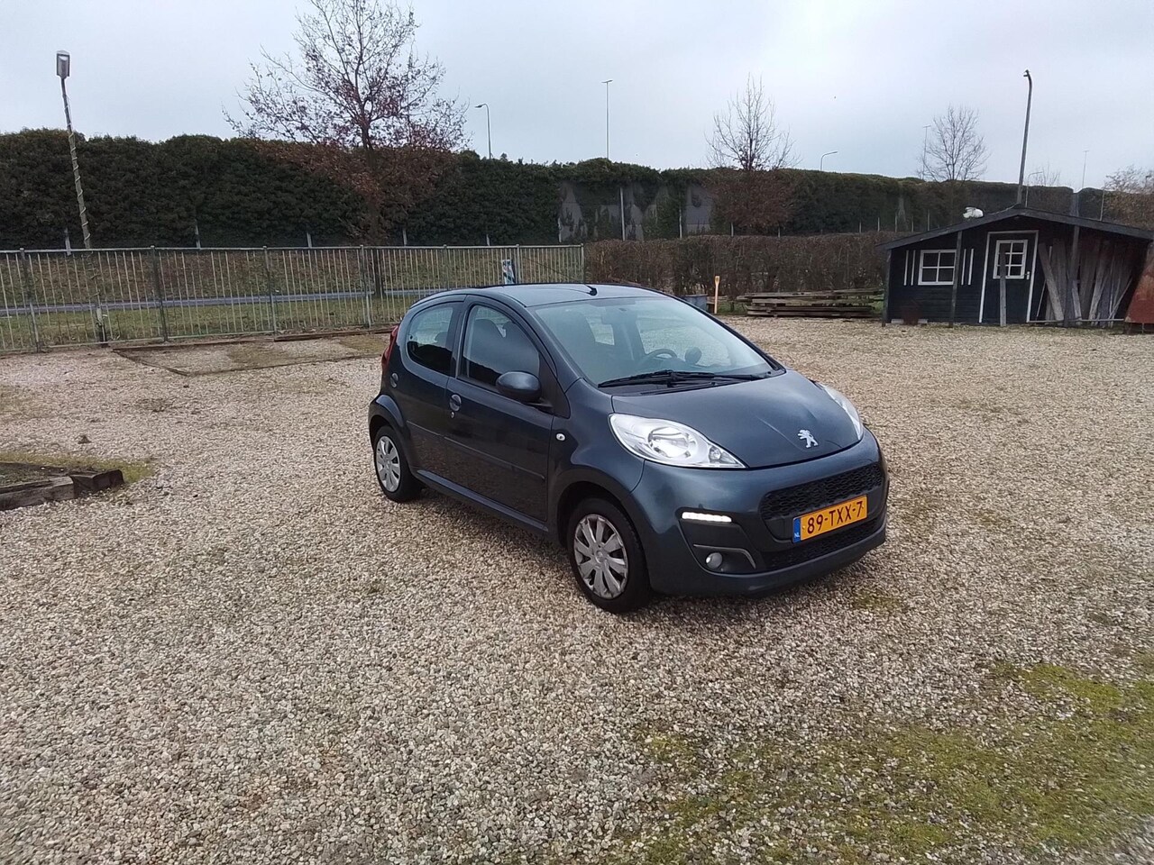 Peugeot 107 - 1.0 Active NL AUTO LED Airco NW MODEL 2013 - AutoWereld.nl