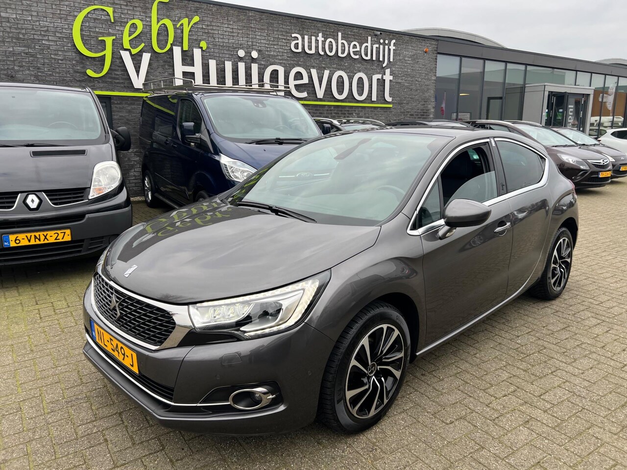 DS 4 - 1.2 PureTech Business 1.2 PureTech Business - AutoWereld.nl