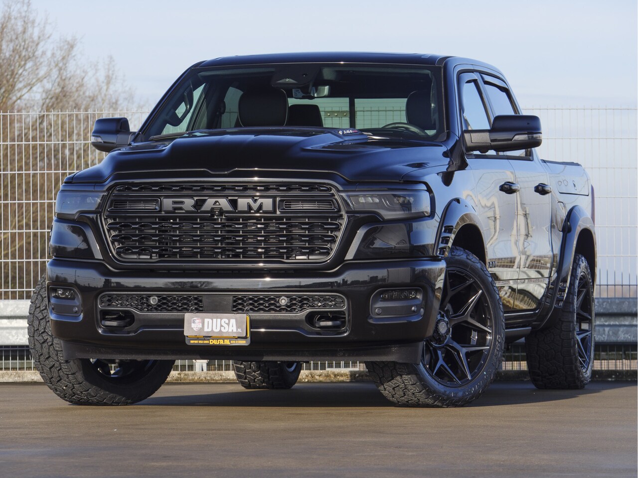 Dodge Ram 1500 - | Limited | Night | 3.0L Twin-Turbo I6 | High Output | BPM-VRIJ Passenger Display | 14,4 T - AutoWereld.nl