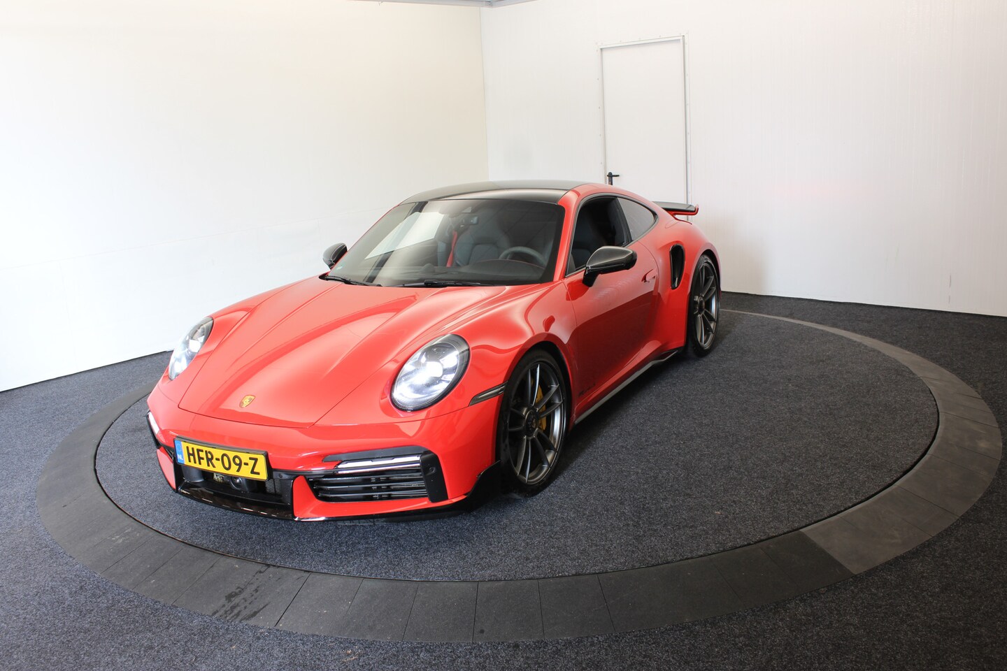 Porsche 911 - 3.8 Turbo S Aerokit Carbon Nose lift 360º Camera PPF Sport Uitlaat - AutoWereld.nl