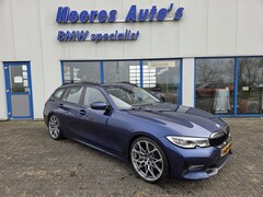 BMW 3-serie Touring - 330i High Executive | 20" 795M | Panodak | LED | DAB | HIFI | Bomvol