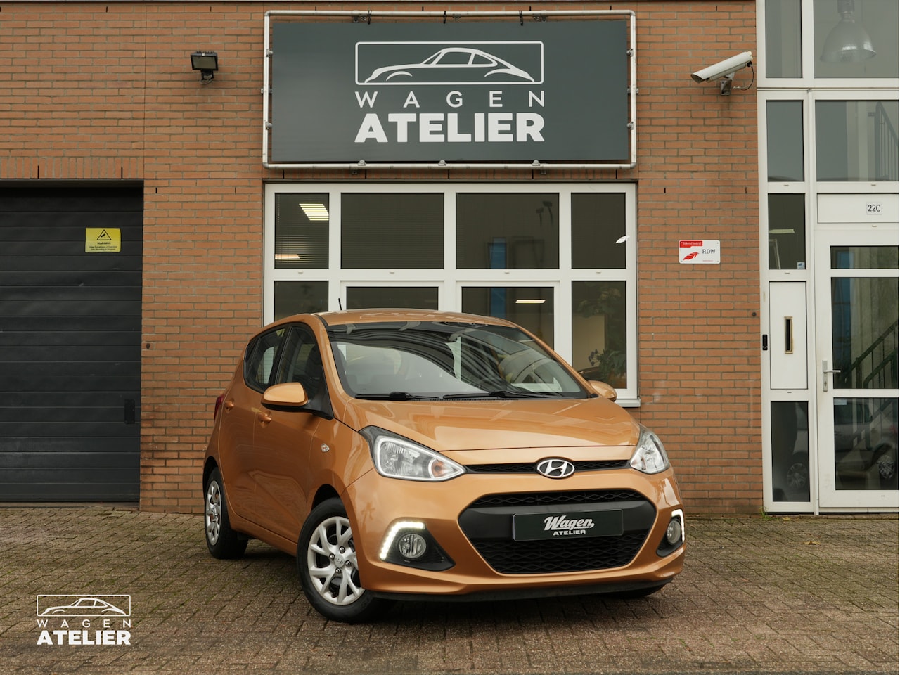 Hyundai i10 - 1.0i i-Motion Premium|Cruise|Airco|Led|Topstaat! - AutoWereld.nl