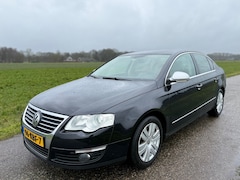 Volkswagen Passat - 1.4 TSI Highline BlueMotion Leder / Navi