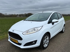 Ford Fiesta - 1.0 Style Ultimate Led / Navi / Pdc / Stuurwielbediening
