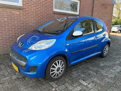 Peugeot 107 - 1.0-12V XS