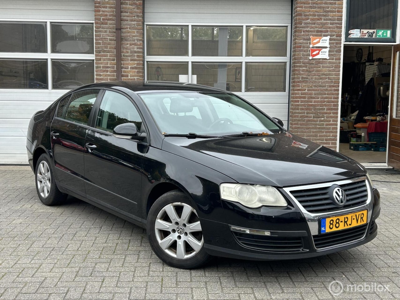 Volkswagen Passat - 1.9 TDI Comfortline | Clima | Cruise | - AutoWereld.nl