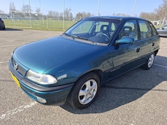 Opel Astra - 1.6i Season eerste eigenaar 163282 km