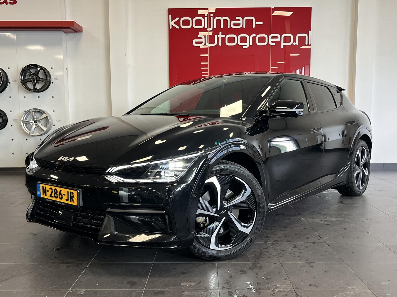Kia EV6 - GT-Line AWD 77.4 kWh + Trekhaak, BTW auto, 1e eigenaar, 1500KG trekgwicht! - AutoWereld.nl
