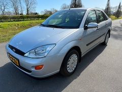 Ford Focus - 1.6-16V Ghia NIEUWSTAAT