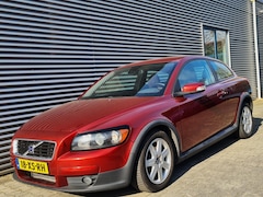 Volvo C30 - 2.0D Momentum H6 09-2007 Maple Red Pearl