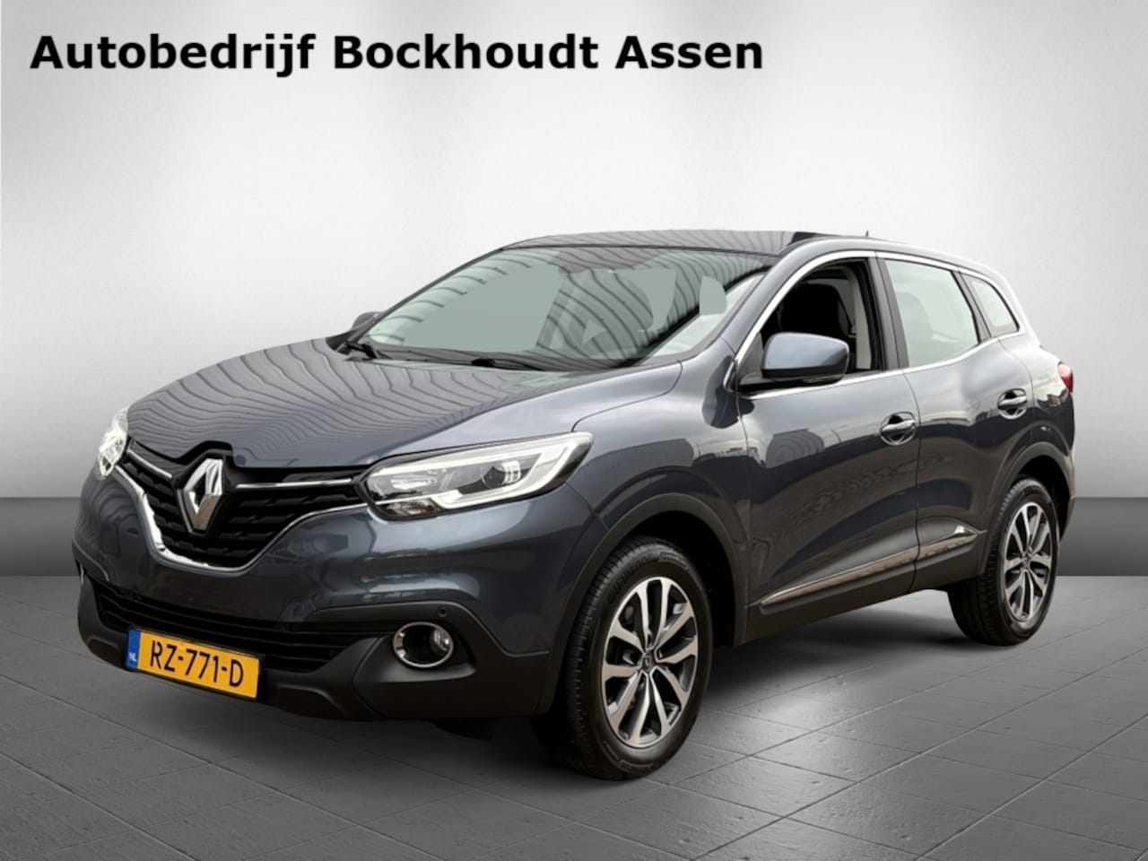 Renault Kadjar - 1.2 TCe Limited | Navigatie | Cruise Control | Trekhaak - AutoWereld.nl