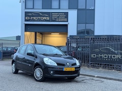 Renault Clio - 1.2-16V Special Line nap apk airco zeer nette staat