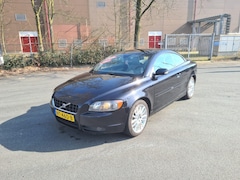 Volvo C70 Convertible - 2.4 D5 Momentum NETTE AUTO RIJDT EN SCHAKELT GOED