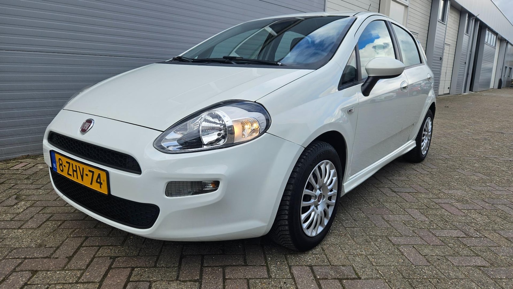 Fiat Punto Evo - 0.9 TwinAir Benzine Pop Bwj 2015 APK 12-2026 - AutoWereld.nl