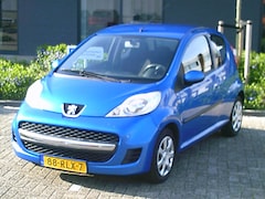 Peugeot 107 - 1.0-12V XS Nwe Koppeling Airco Stuurbekr Elektr Ramen Nap