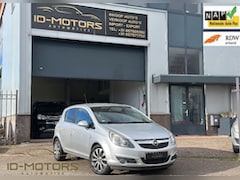 Opel Corsa - 1.4-16V '111' Edition nap apk airco scherm vol optie