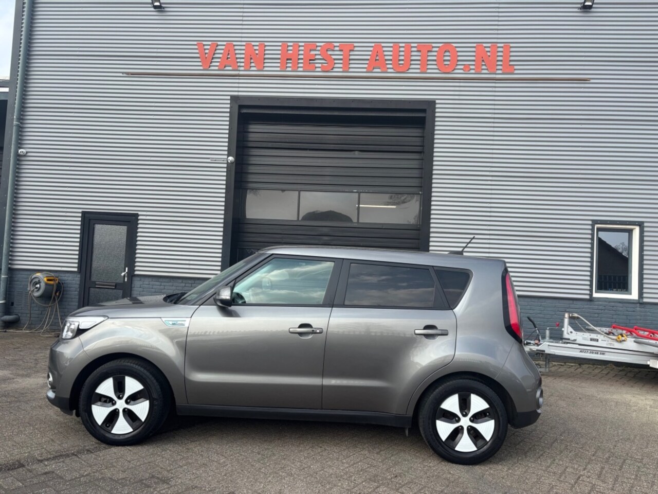 Kia e-Soul - | EV / 3 MND GAR | LEER | NAVI | CLIMA | CRUISE CONTROL - AutoWereld.nl