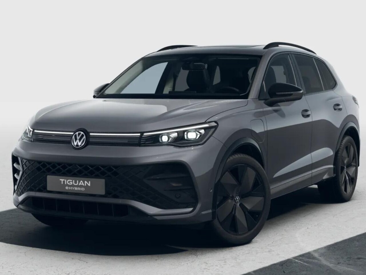 Volkswagen Tiguan - Edition 20 1.5 eHybrid 150 kW / 204 PK SUV 6 versn - AutoWereld.nl