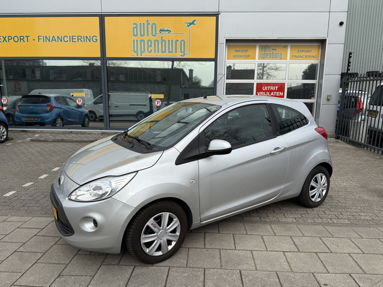Ford Ka - 1.2 Champions Edition * 123.091 Km * Airco * NIEUWSTAAT * - AutoWereld.nl