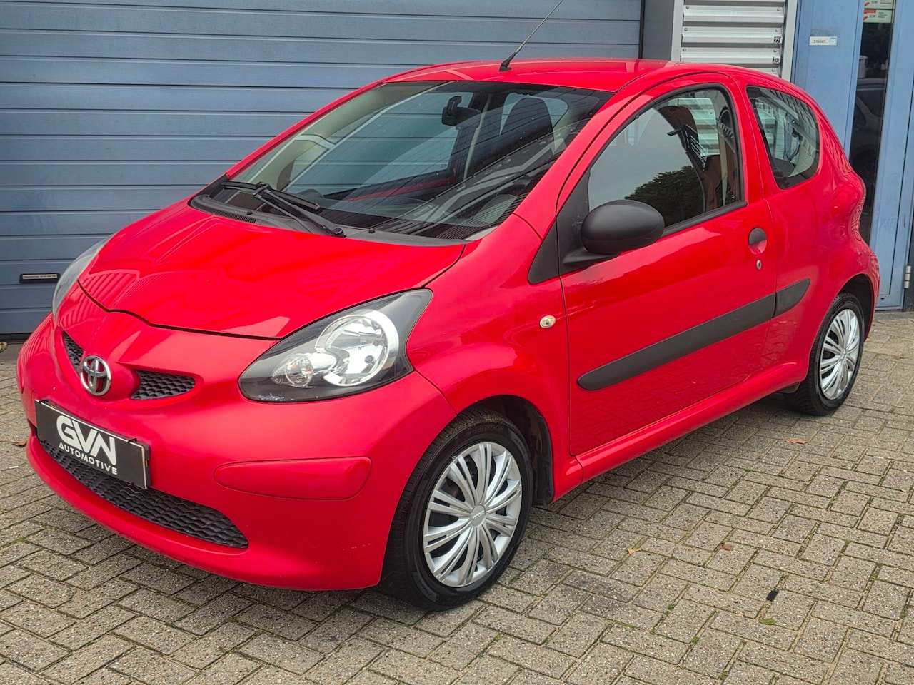 Toyota Aygo - 1.0-12V Zuinig & Voordelig ZGAN 4Seizoen banden| Lange APK - AutoWereld.nl