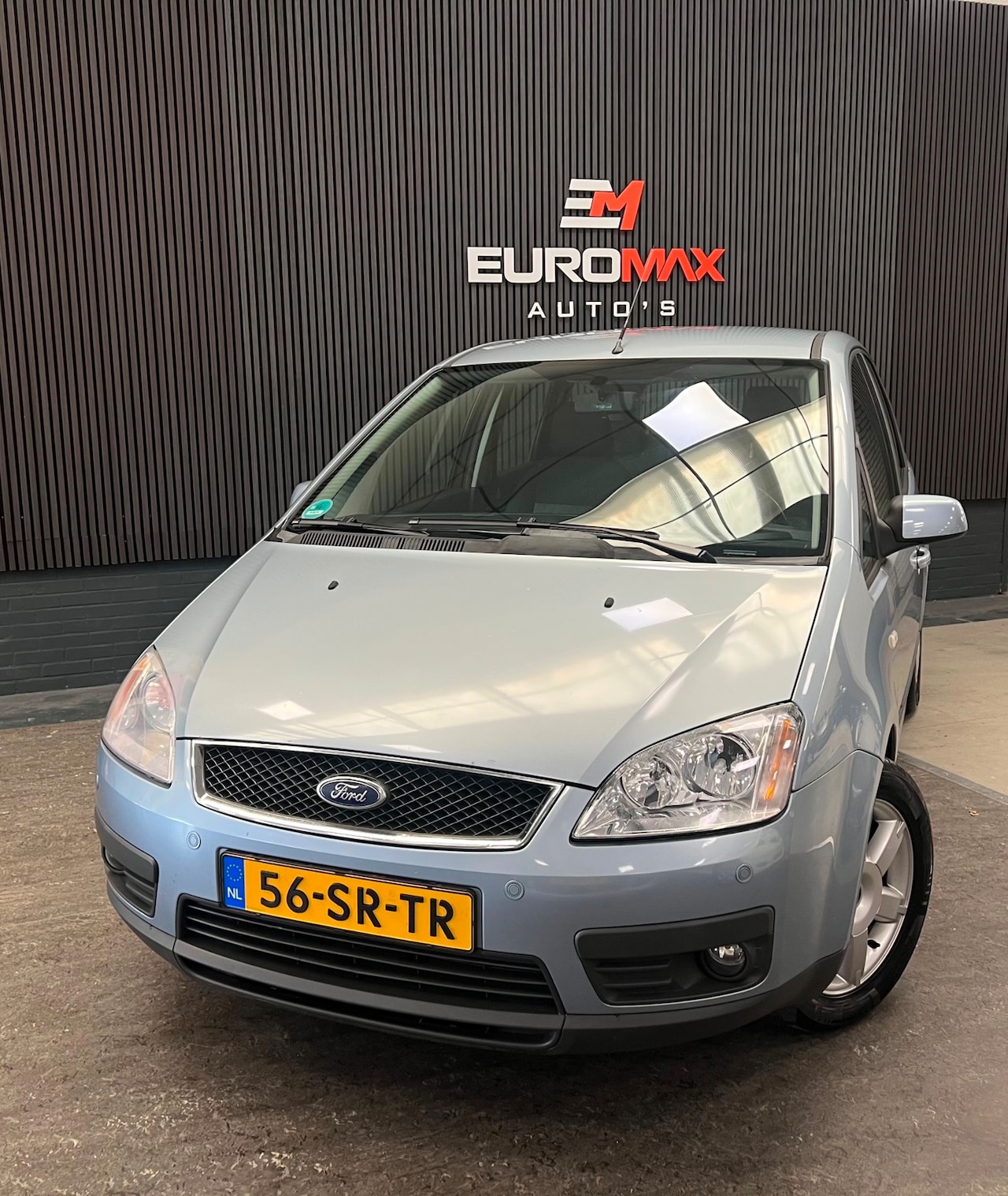Ford Focus C-Max - 1.8-16V Futura | 2e eigenaar | NAP | Airco | Trekhaak - AutoWereld.nl