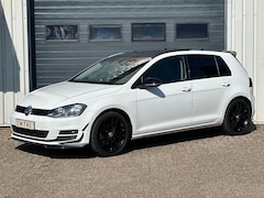 Volkswagen Golf - 1.2 TSI Highline NAP|NWE APK|MASSAGE|CLIMA