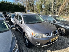 Mitsubishi Outlander - 2.4 Instyle EXPORT