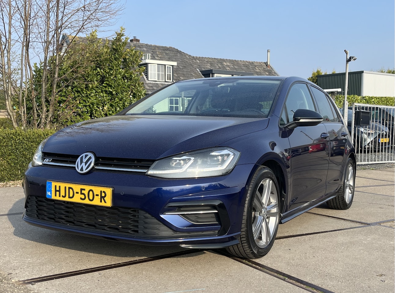 Volkswagen Golf - 1.0 TSI Highline 1.0 TSI Highline - AutoWereld.nl
